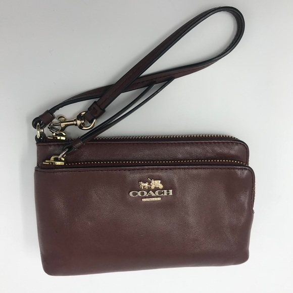 Coach Wristlet - Picture 1 of 5